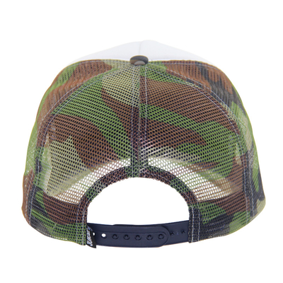 Camuflagem Impressão Padrão Borda e malha Trucker Caps com painel frontal branco
