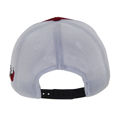 Pre Curved Peak Mesh Trucker Caps 3D Embroidery Baseball Caps 4 painéis