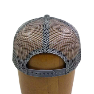 Chapéu de caminhoneiro de malha ajustável de pico plano de 6 painéis com fechamento Snapback