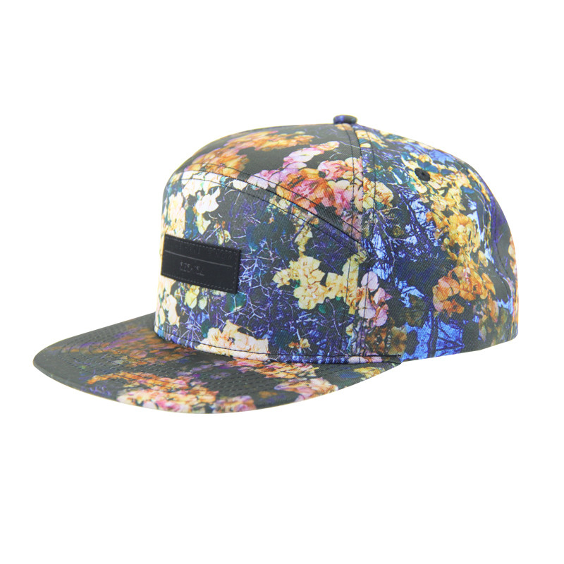 100% poliéster 7 Painel Snapback Custom Camp Hat com logotipo de mancha de couro na frente